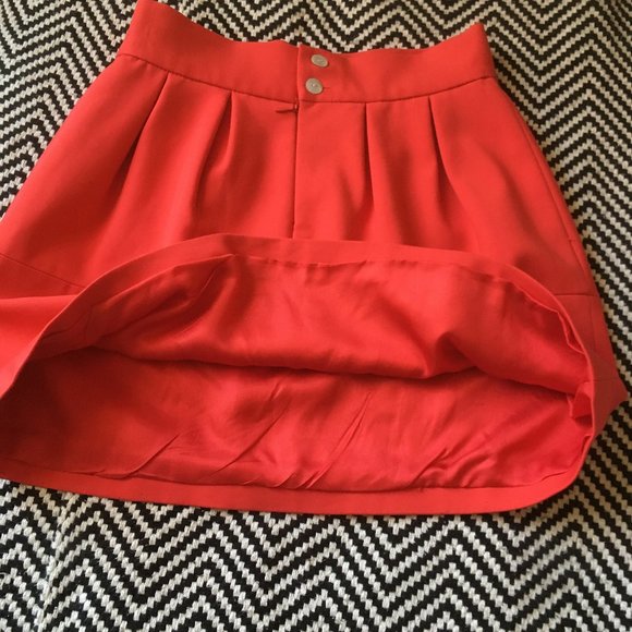 Zara red skirt - Picture 2 of 5